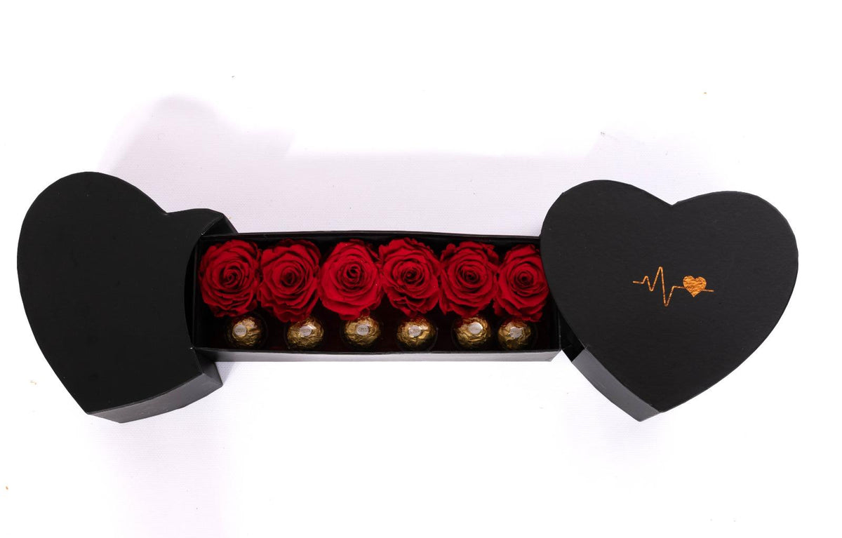 Heart-shaped opening box with Ferrero