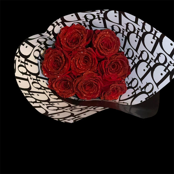 Bouquet of 10 glittery eternal roses
